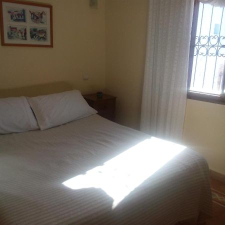 Hostal Gernika Şafşavan Dış mekan fotoğraf